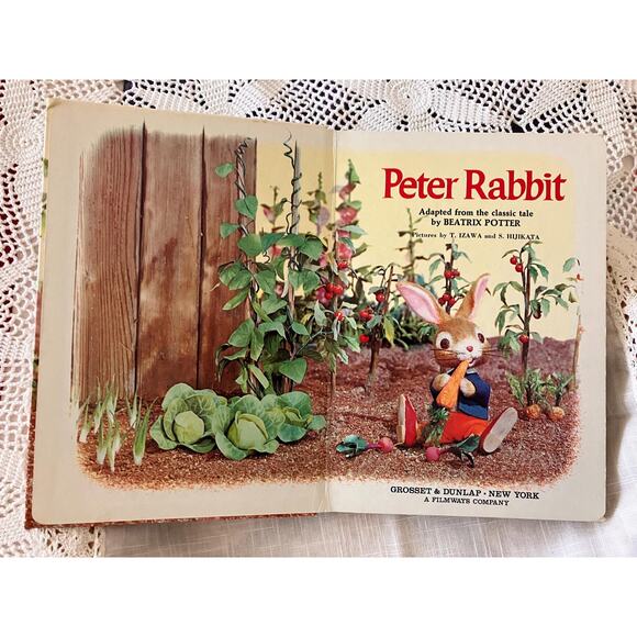 Vintage 1968 Peter Rabbit Puppet Storybook by Grosset & Dunlap - Picture 2 of 5